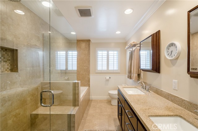 3616 Elm Avenue, Manhattan Beach, California 90266, 3 Bedrooms Bedrooms, ,2 BathroomsBathrooms,Residential,Sold,Elm,SB22239127