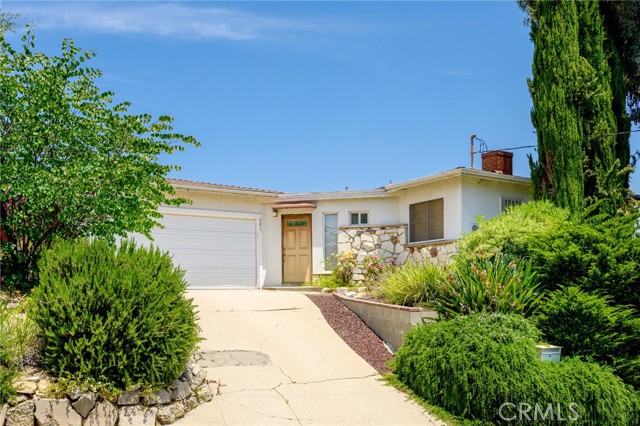 981 Nordica Drive, Los Angeles, California 90065, 2 Bedrooms Bedrooms, ,2 BathroomsBathrooms,Single Family Residence,For Sale,Nordica,SR24125671