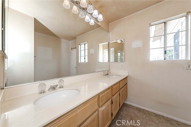 Detail Gallery Image 24 of 40 For 1005 Park Circle Dr, Torrance,  CA 90502 - 3 Beds | 2/1 Baths