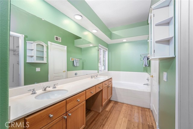 Detail Gallery Image 17 of 31 For 537 N Pageant Dr #C,  Orange,  CA 92869 - 3 Beds | 2/1 Baths