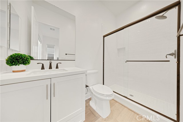 Detail Gallery Image 20 of 47 For 22049 Portofino Dr, Walnut,  CA 91789 - 4 Beds | 3/1 Baths