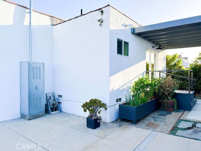 Detail Gallery Image 57 of 71 For 1927 W 84th Pl, Los Angeles,  CA 90047 - 3 Beds | 2 Baths
