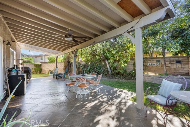 Detail Gallery Image 26 of 40 For 27547 Saffron, Saugus,  CA 91350 - 4 Beds | 3 Baths