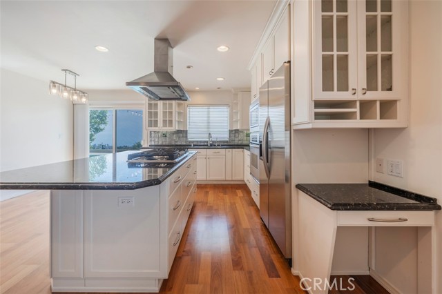 Detail Gallery Image 16 of 48 For 28603 Cedarbluff Dr, Rancho Palos Verdes,  CA 90275 - 5 Beds | 3 Baths