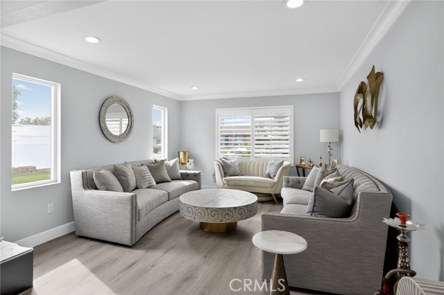 Detail Gallery Image 4 of 34 For 16921 Durham Dr, Yorba Linda,  CA 92886 - 3 Beds | 2 Baths