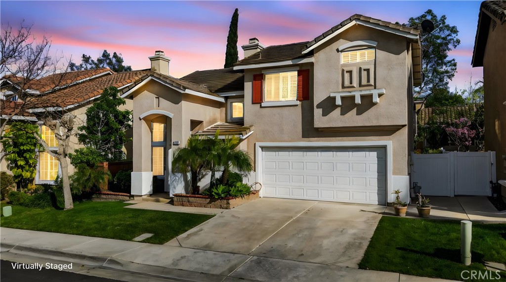 1232 Paseo Azul