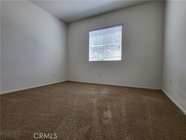 29306 Linden Place, Lake Elsinore CA: https://media.crmls.org/medias/621405b4-51e9-4910-af9a-bdafdfcc3d4a.jpg