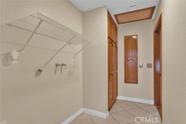 Detail Gallery Image 55 of 65 For 13889 Olathe Rd, Apple Valley,  CA 92307 - 5 Beds | 2/1 Baths