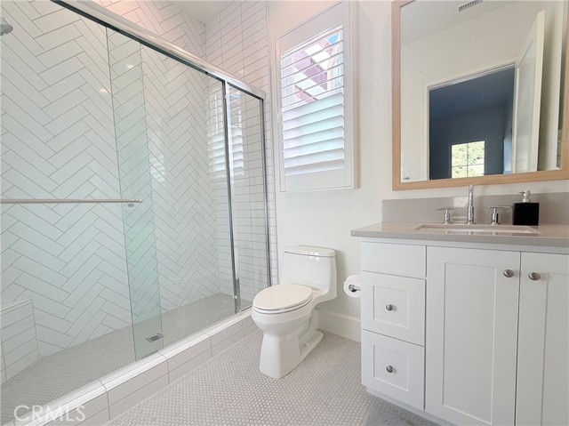 Detail Gallery Image 23 of 75 For 103 Vigna, Irvine,  CA 92602 - 5 Beds | 4/1 Baths