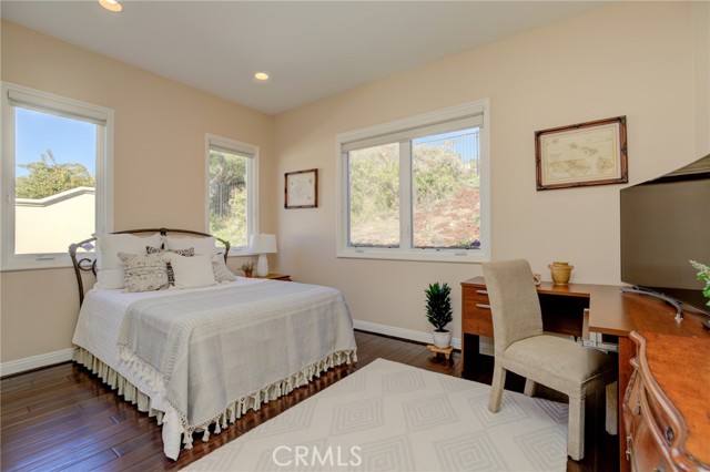 26 Via Del Cielo, Rancho Palos Verdes, California 90275, 4 Bedrooms Bedrooms, ,4 BathroomsBathrooms,Residential,Sold,Via Del Cielo,SB21242460