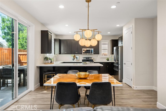 27 Bentwater loop, Chico CA: https://media.crmls.org/medias/6215e522-b301-4f9b-ae55-b87d63842614.jpg