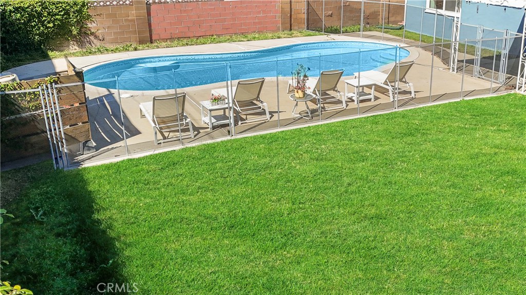 23928 Archwood Street