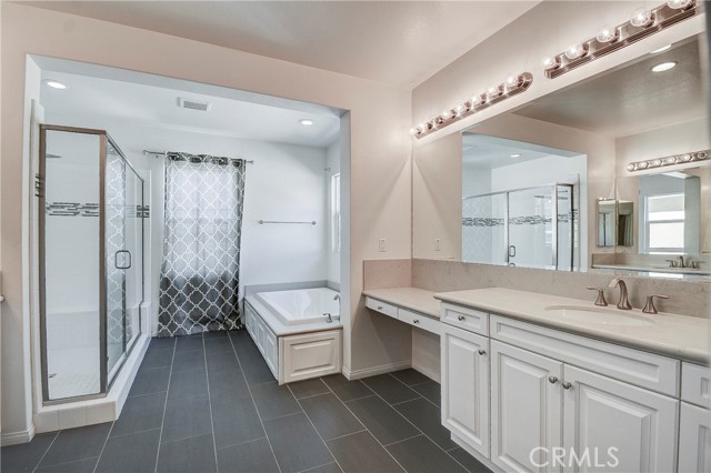 1855 W Willow Avenue, Anaheim CA: https://media.crmls.org/medias/62163cdb-7f49-4348-a0db-0cc6b0d83233.jpg