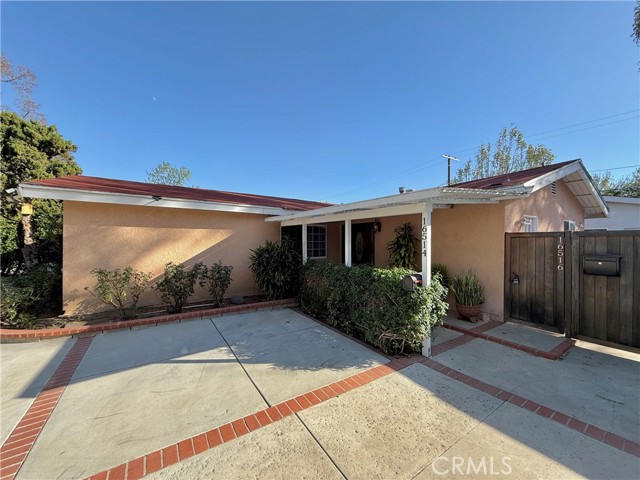 Detail Gallery Image 3 of 25 For 16514 Index St, Granada Hills,  CA 91344 - 4 Beds | 3 Baths