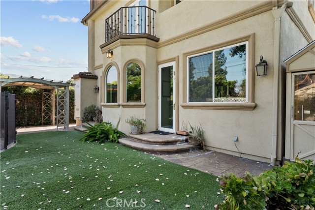 Detail Gallery Image 51 of 66 For 406 N Fairview, Burbank,  CA 91505 - 5 Beds | 4/1 Baths