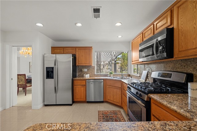 Image 18 of 43 For 26334 Emerald Dove