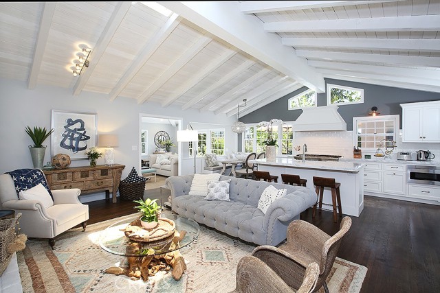 Detail Gallery Image 3 of 24 For 554 Hazel Dr, Corona Del Mar,  CA 92625 - 3 Beds | 2 Baths