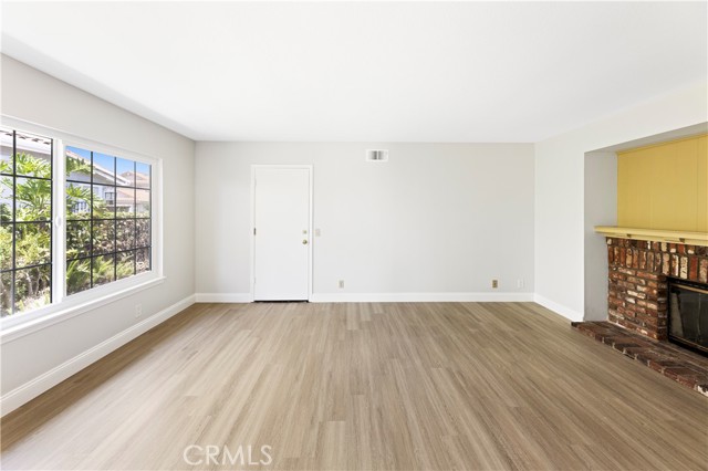 24242 Briones Drive, Laguna Niguel CA: https://media.crmls.org/medias/6217f649-def1-42f3-9475-78e056c19fb9.jpg