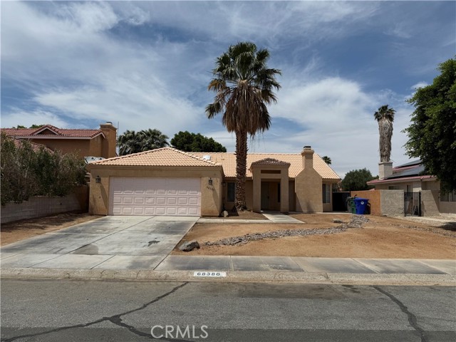 68380 Risueno Road, Cathedral City CA: https://media.crmls.org/medias/6218466e-8b22-47aa-bd8e-27770db8aefc.jpg