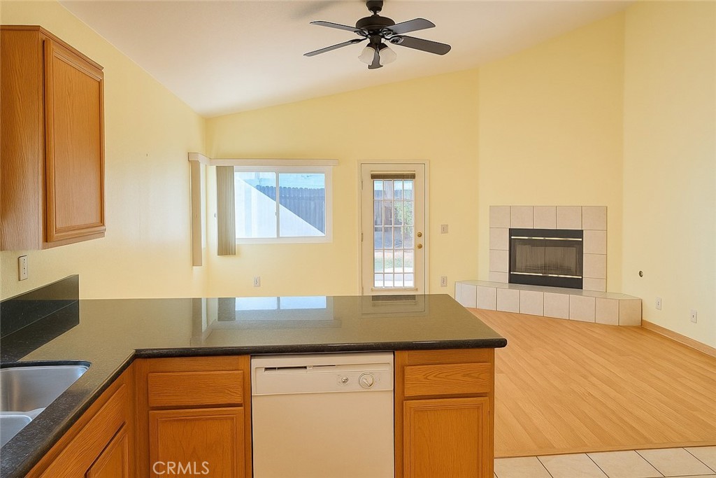 MLS #SW25250711 image #2