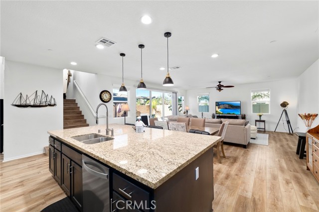 Detail Gallery Image 8 of 57 For 38464 Rosegate, Murrieta,  CA 92563 - 4 Beds | 4/1 Baths