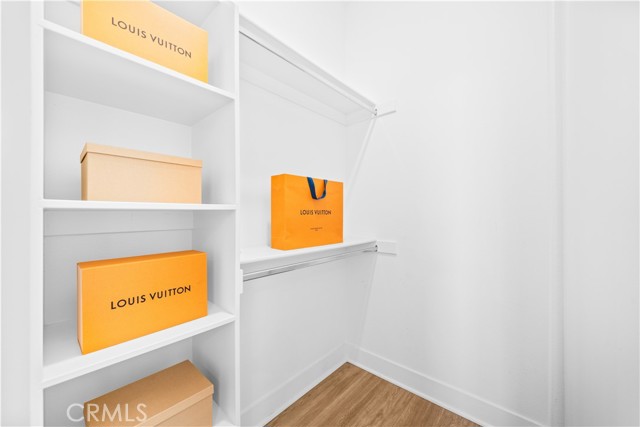 MLS #WS25259813 image #31