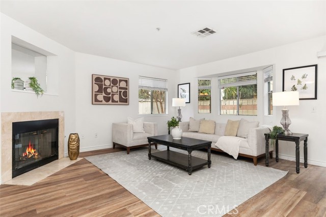 Detail Gallery Image 6 of 36 For 601 S 5th Ave #B,  Arcadia,  CA 91006 - 4 Beds | 3 Baths