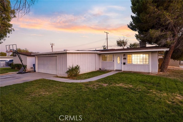 Image 3 for 1046 W Avenue H6, Lancaster, CA 93534