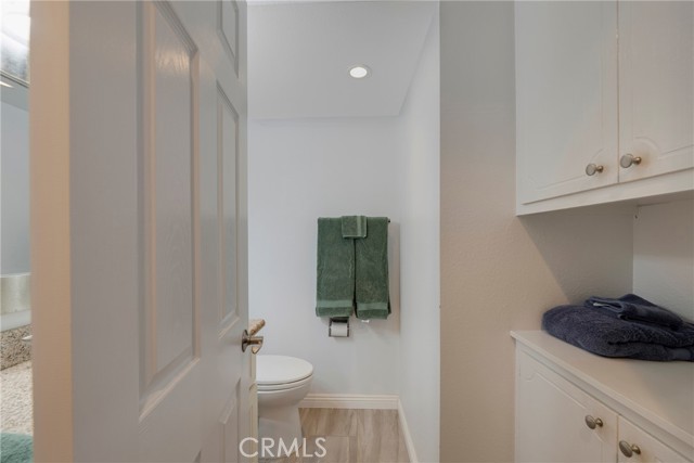 Image 28 of 60 For 673 Cliffwood