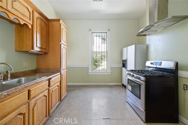 2611 Sichel Street, Los Angeles CA: https://media.crmls.org/medias/621b3aff-dbe2-4fda-9f18-29254650b419.jpg