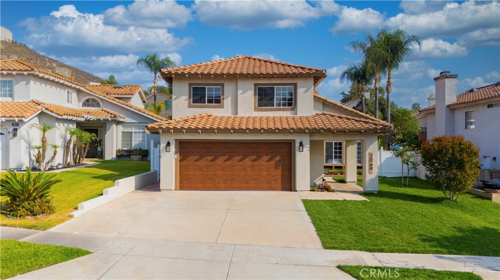 2069 Saddleback Drive