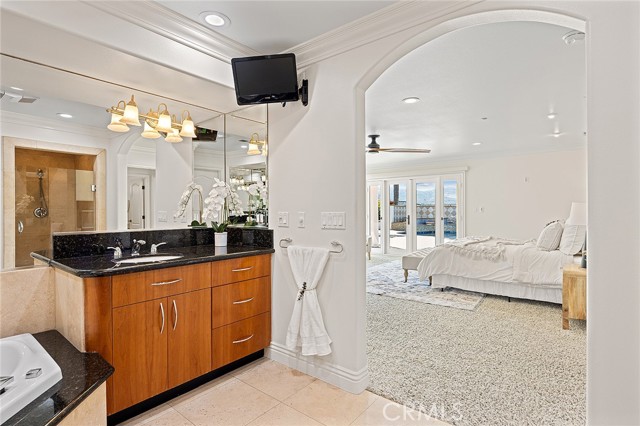 1110 Novilunio, San Clemente CA: https://media.crmls.org/medias/621bce03-4722-4c59-a2c4-e64f475357a3.jpg