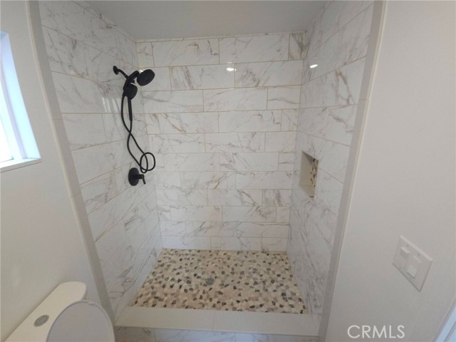 Detail Gallery Image 26 of 28 For 636 W 107th, Los Angeles,  CA 90044 - 3 Beds | 2 Baths