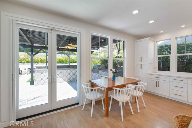 231 Knoll Ridge Road, Simi Valley CA: https://media.crmls.org/medias/621c7fe3-bd22-456a-9dda-06ffb785b325.jpg