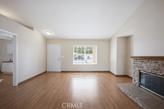 Detail Gallery Image 6 of 28 For 2998 Elder, Hemet,  CA 92545 - 3 Beds | 2 Baths