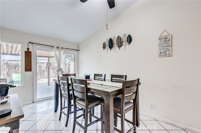 Detail Gallery Image 18 of 31 For 108 Oaktree Dr, Perris,  CA 92571 - 2 Beds | 2 Baths