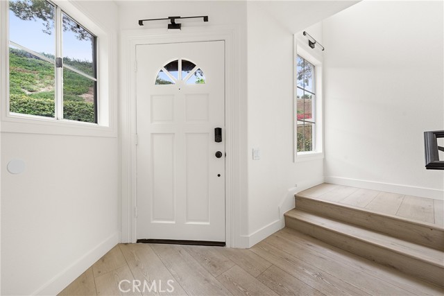 1 Overture Lane, Aliso Viejo CA: https://media.crmls.org/medias/621da104-0347-4ec7-a960-3b62d6e4a027.jpg