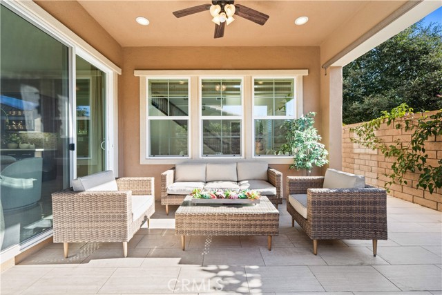 Detail Gallery Image 34 of 60 For 42 Castellana, Lake Forest,  CA 92630 - 4 Beds | 3 Baths