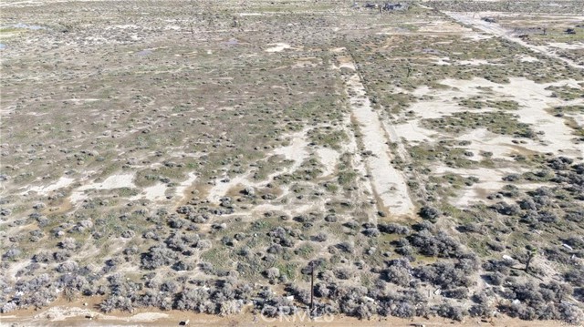 Detail Gallery Image 2 of 12 For 31 E Avenue F-10, Lancaster,  CA 93535 - – Beds | – Baths