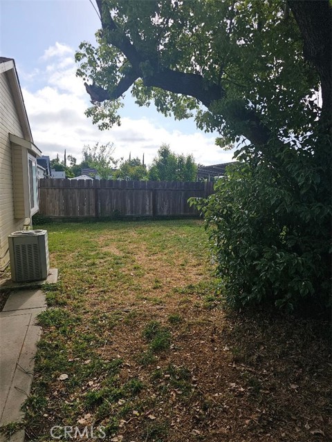 Detail Gallery Image 18 of 20 For 1772 Heritage, Merced,  CA 95341 - 3 Beds | 2 Baths