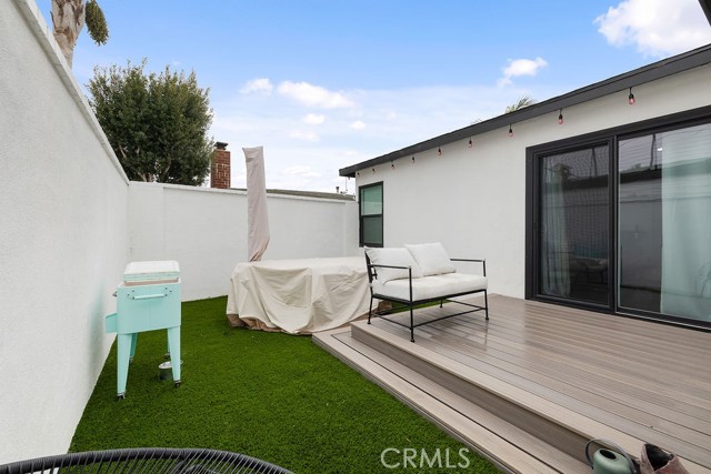 Detail Gallery Image 23 of 75 For 236 Camellia Ln, Costa Mesa,  CA 92627 - 5 Beds | 3 Baths