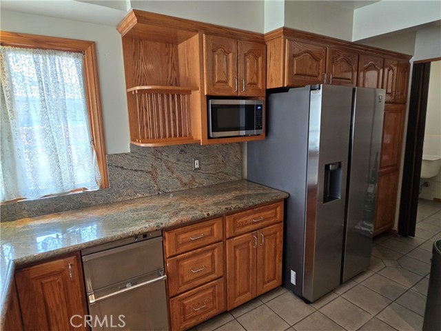 Detail Gallery Image 10 of 33 For 10313 Woodstead Ave, Whittier,  CA 90603 - 3 Beds | 2 Baths