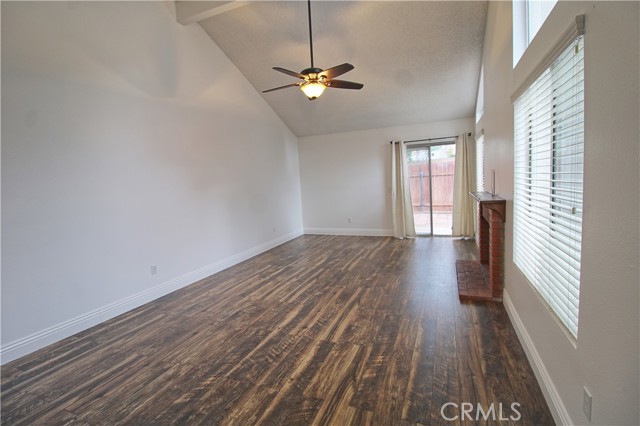 Detail Gallery Image 2 of 13 For 13597 Chaparral Trl, Yucaipa,  CA 92399 - 3 Beds | 2 Baths