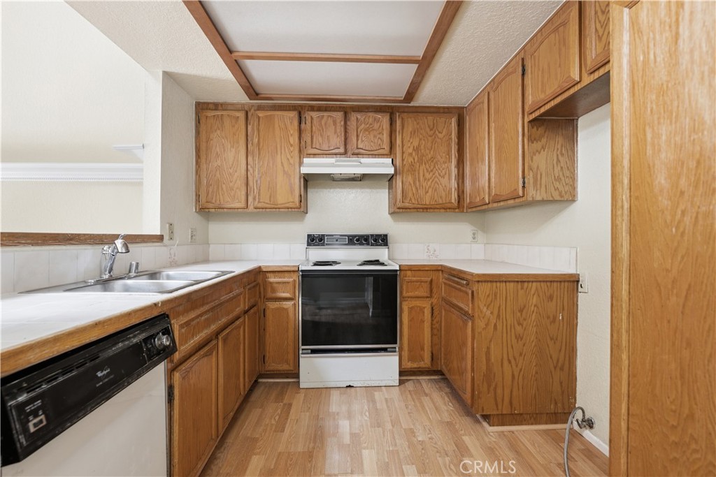 980 Lupine Hills Drive - photo 12
