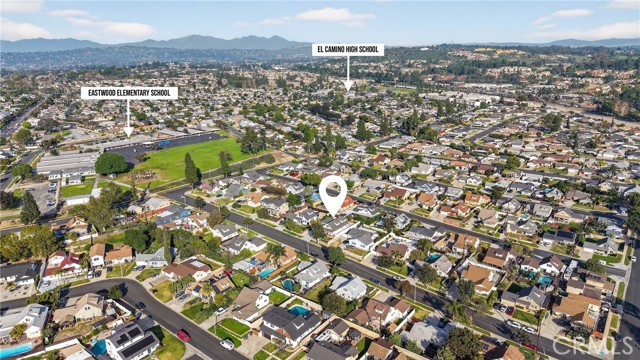 Image 19 of 62 For 14934 Lofthill