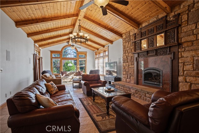 Detail Gallery Image 14 of 39 For 1789 E North Bear Creek, Merced,  CA 95340 - 5 Beds | 5 Baths