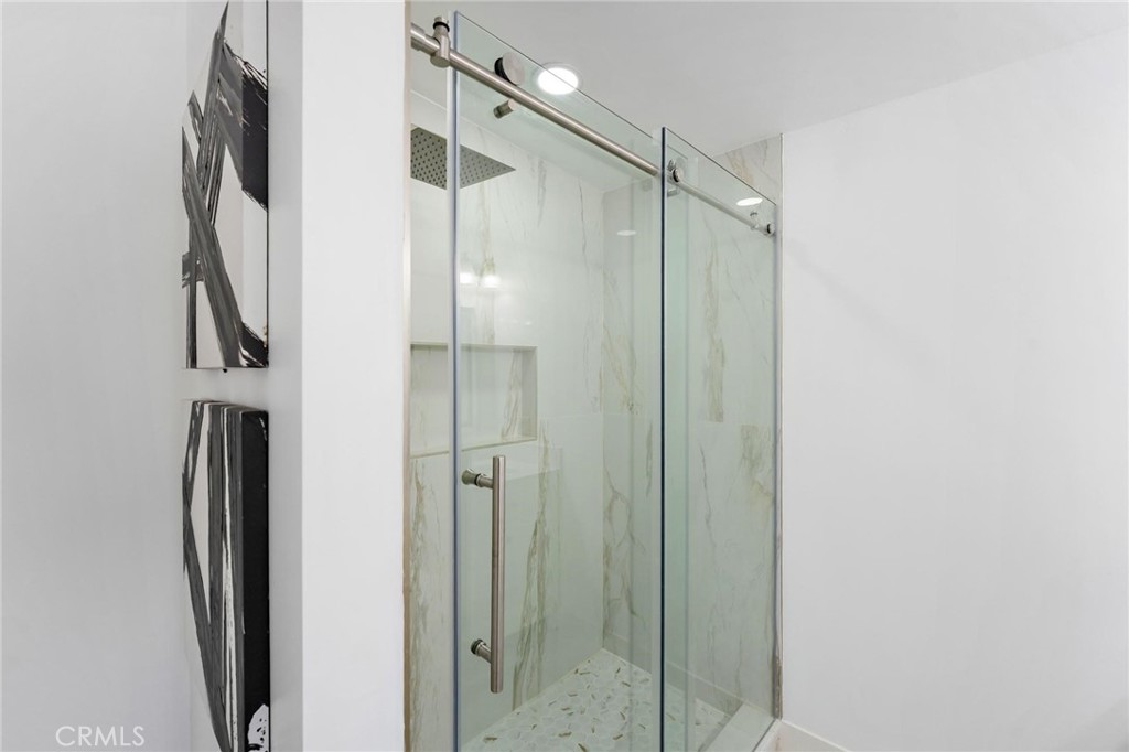 MLS #OC25184707 image #22