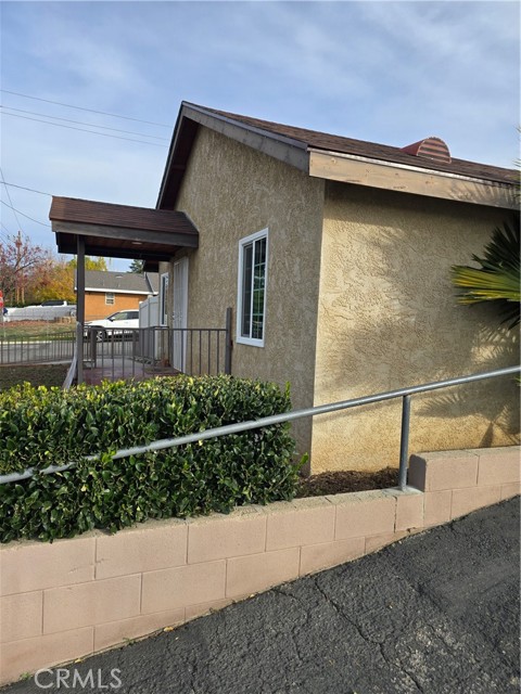 Detail Gallery Image 2 of 16 For 12049 California, Yucaipa,  CA 92399 - 2 Beds | 1/1 Baths