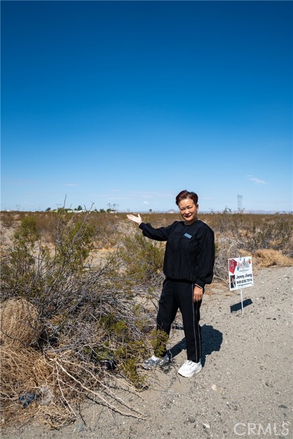 0 Sheep Creek Road, Adelanto CA: https://media.crmls.org/medias/62242b4d-d2d1-4ac4-92e0-4ddeb94bc32c.jpg