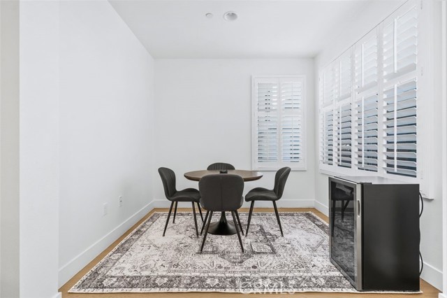 Detail Gallery Image 18 of 40 For 150 the Promenade #202,  Long Beach,  CA 90802 - 3 Beds | 3 Baths